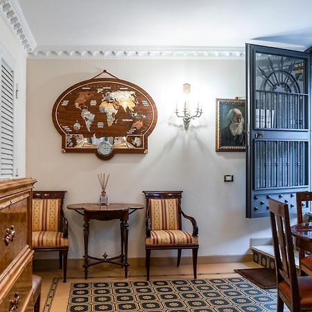 Regal House Roma Capucci 6 Hotel ภายนอก รูปภาพ