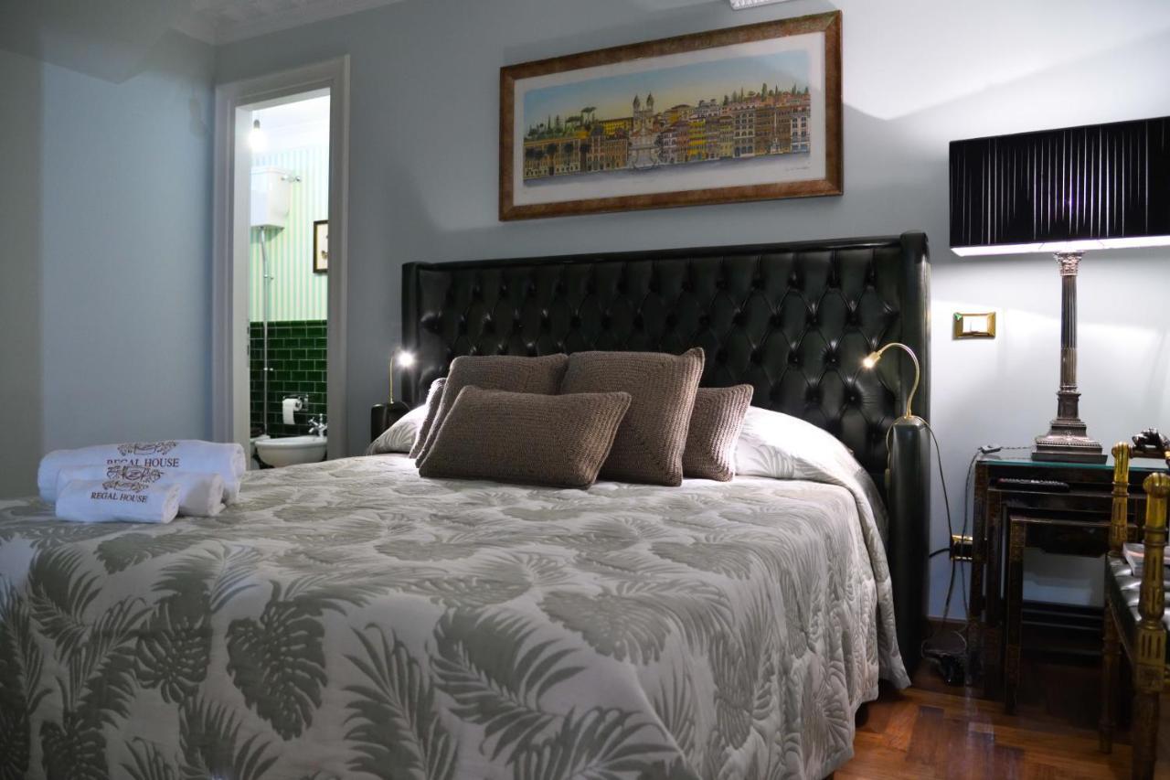 Regal House Roma Capucci 6 Hotel ภายนอก รูปภาพ