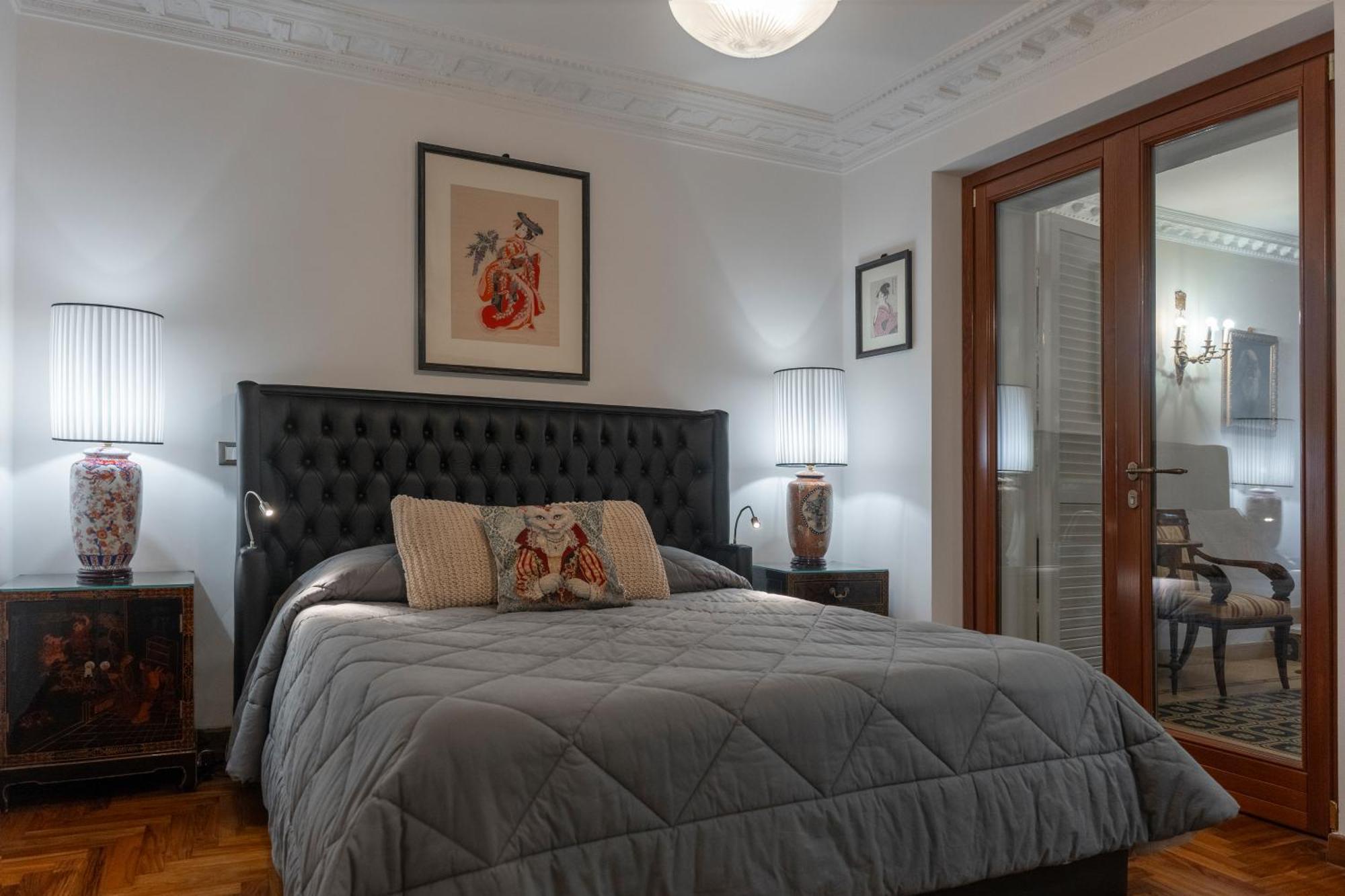 Regal House Roma Capucci 6 Hotel ภายนอก รูปภาพ